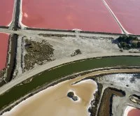 Les Salins d'Aigues-Mortes &copy; 